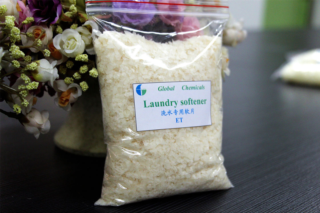 Hydrophilic , Pale Yellow Laundry Softener Flakes ET Cloth Use