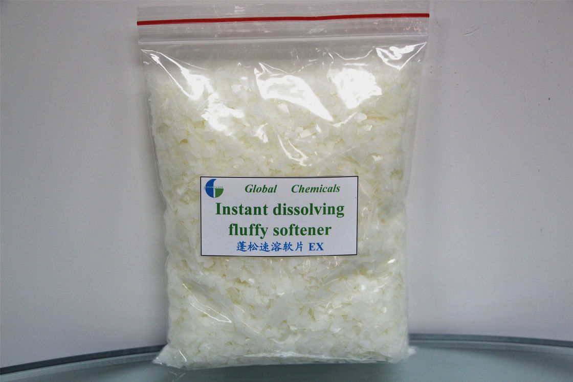Instant Dissolving Fluffy Softener Flakes Cold Water Type , Weak Cationic