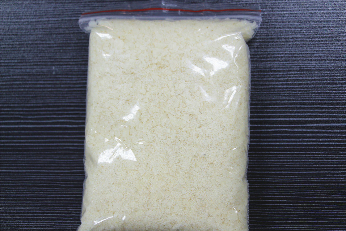 General Weak Cationic Softener Flakes Cold Water Type For Textile Finishing