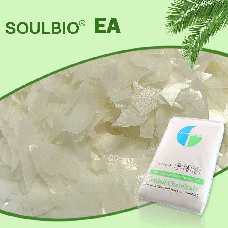 Textile Finishing Auxiliary Cationic Softener Flakes , Cold Water Soluble Laundry Softener