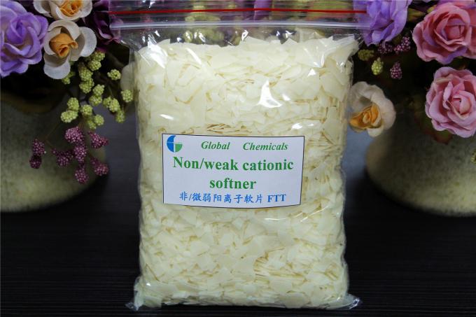Nonionic / Weak Cationic Softener Flakes High Performance Softeners For Textiles